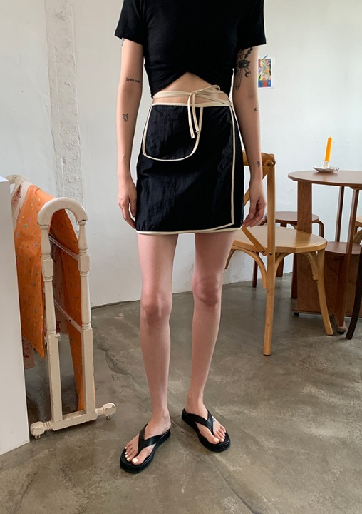 pocket wrap mini skirt (beige,black)