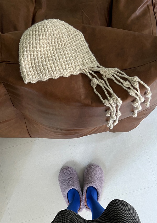 project knit hat (light-beige)